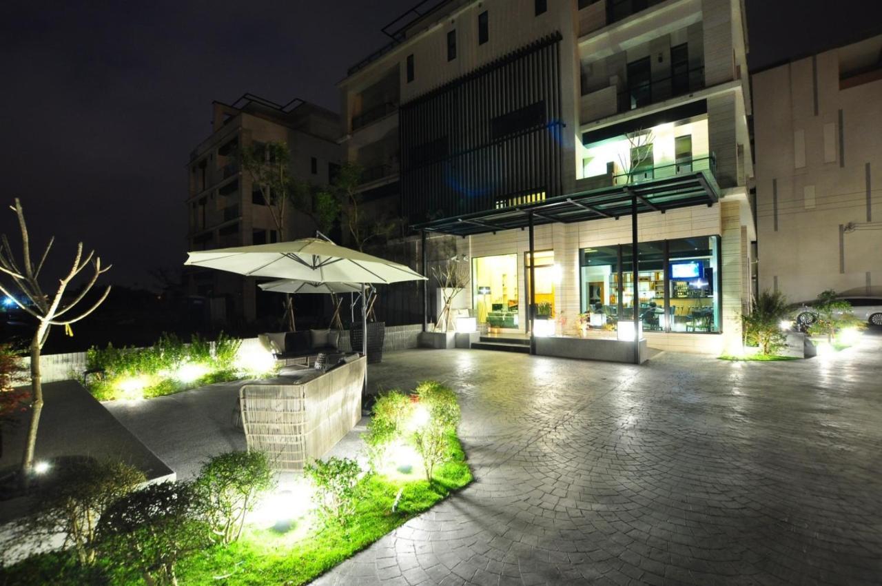 Tsang Kuo Resort Wujie Exterior photo