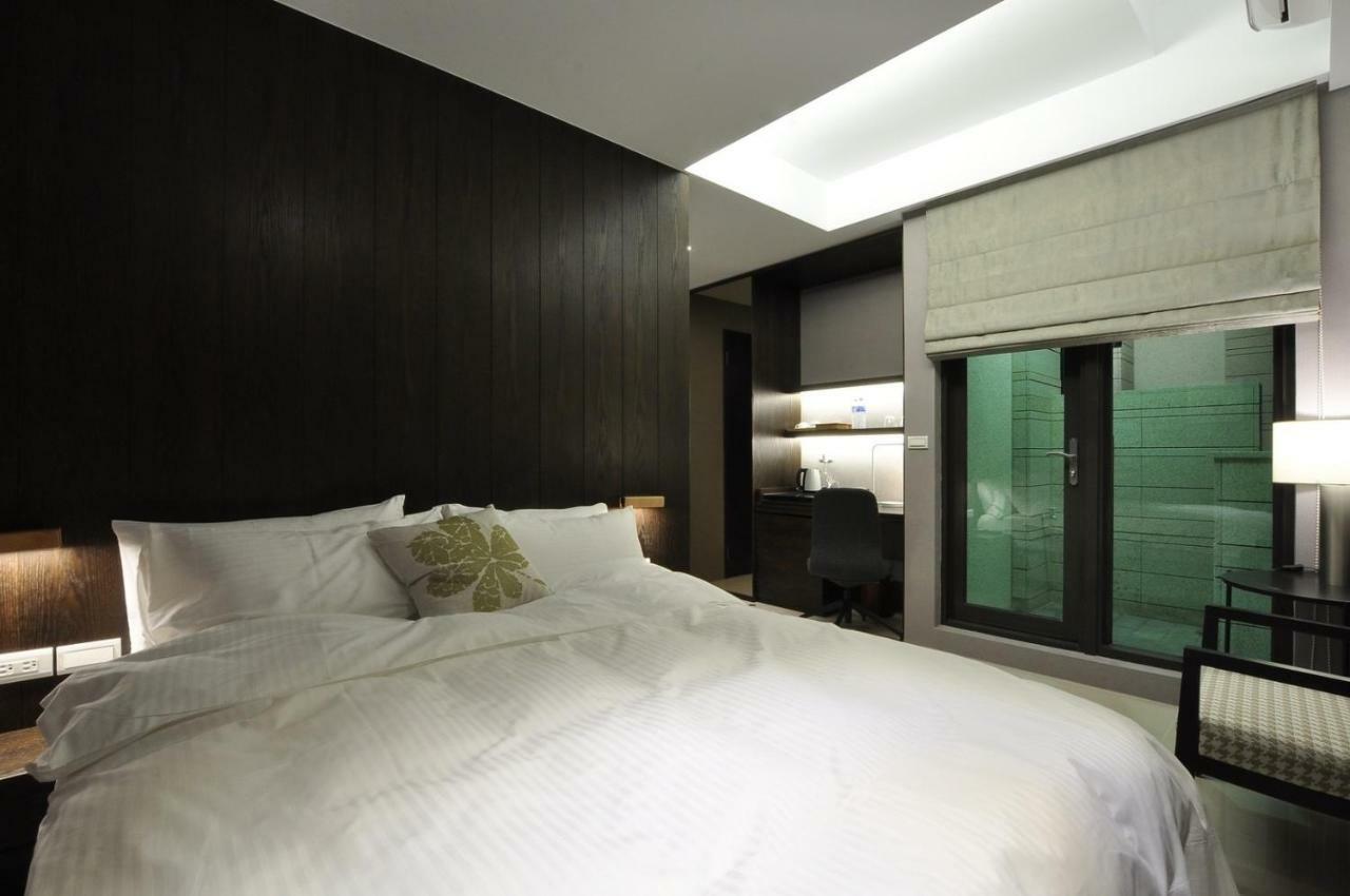 Tsang Kuo Resort Wujie Exterior photo
